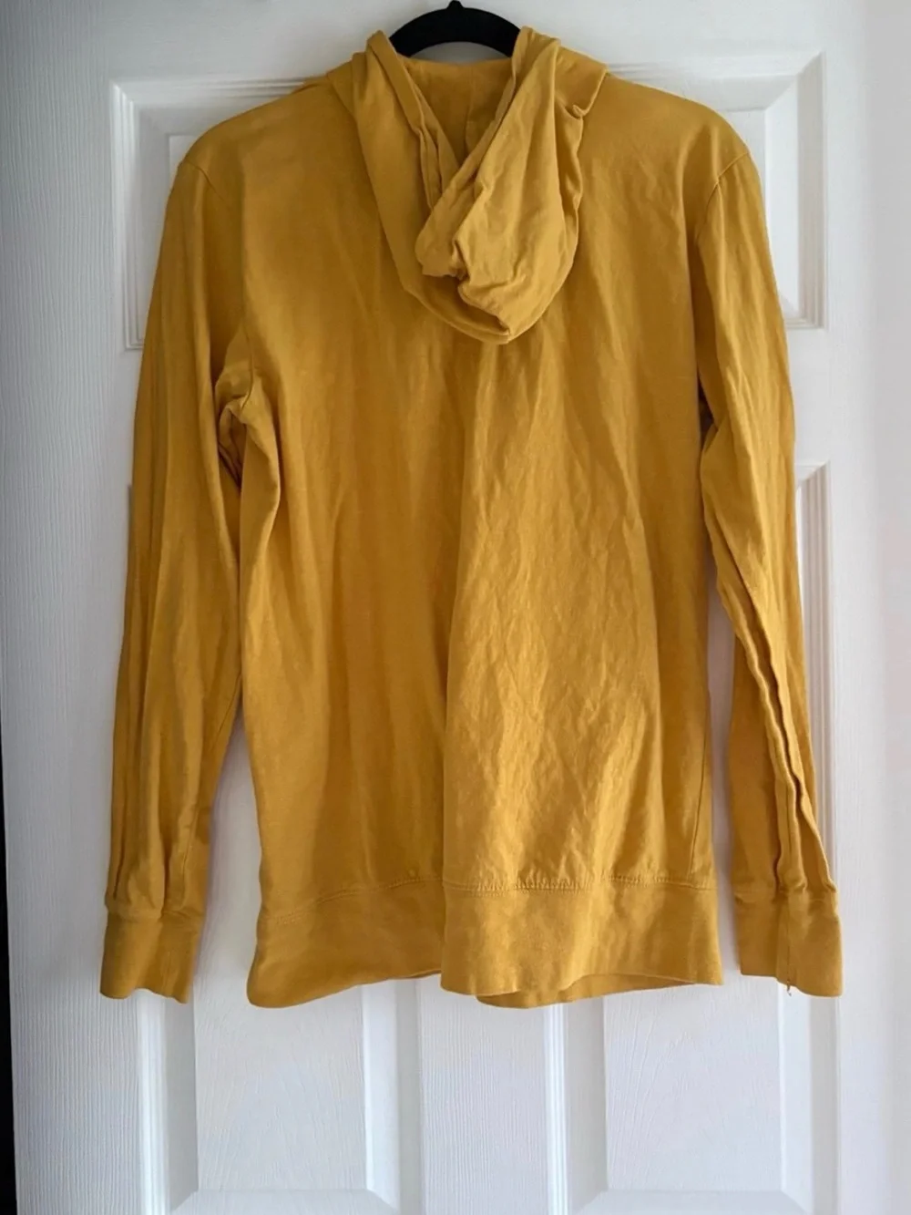 The North Face Men’s Mustard Yellow Hoodie Size S 99% Cotton